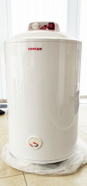 Бойлер Areesta Bubble 50 I D (сухий тен) 5310152002599 фото Бойлер Areesta Bubble 50 I D (сухий тен) 5310152002599 фото