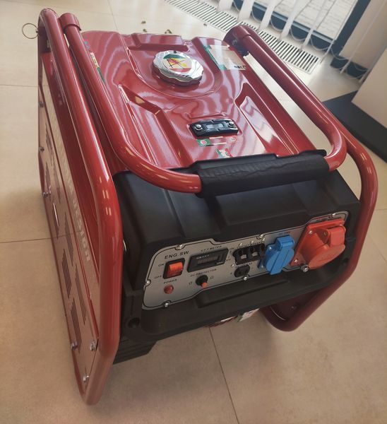 Бензиновий електрогенератор LPG SET 2 кВт (230/380 В) jx2500 фото Бензиновий електрогенератор LPG SET 2 кВт (230/380 В) jx2500 фото